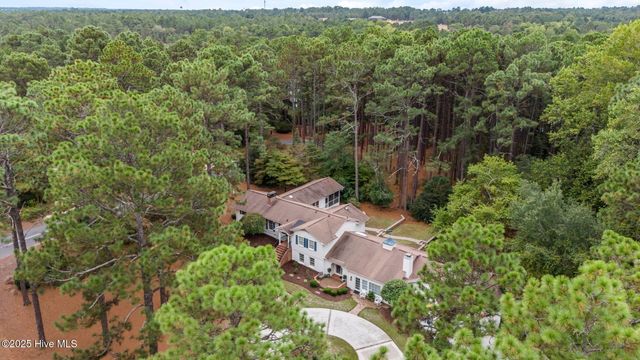 675 Lake Dornoch Drive, Pinehurst, NC 28374