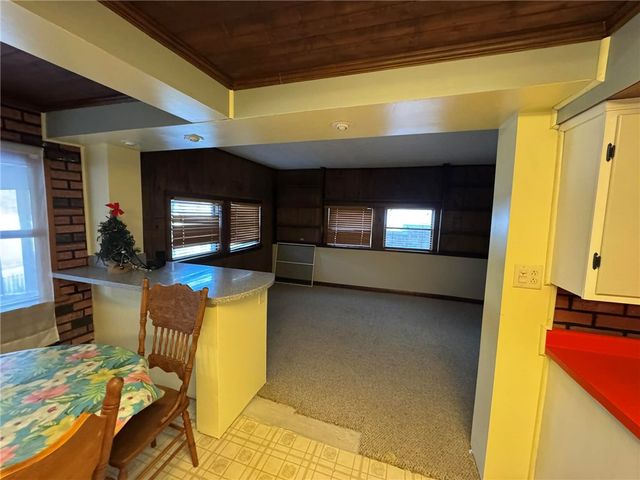 176 Silvis Farm Road, Youngwood, PA 15601