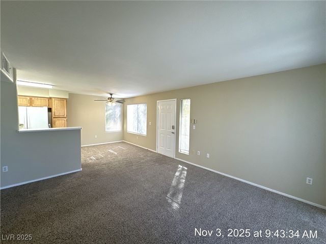 5710 East Tropicana Avenue 2196, Las Vegas, NV 89122