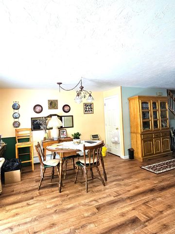 69 Birch Glen Dr Unit 7, Bennington, NH 03442