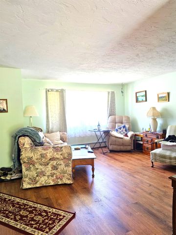 69 Birch Glen Dr Unit 7, Bennington, NH 03442