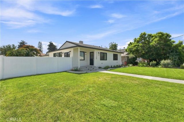 11100 Greenlawn, Los Angeles, CA 90230