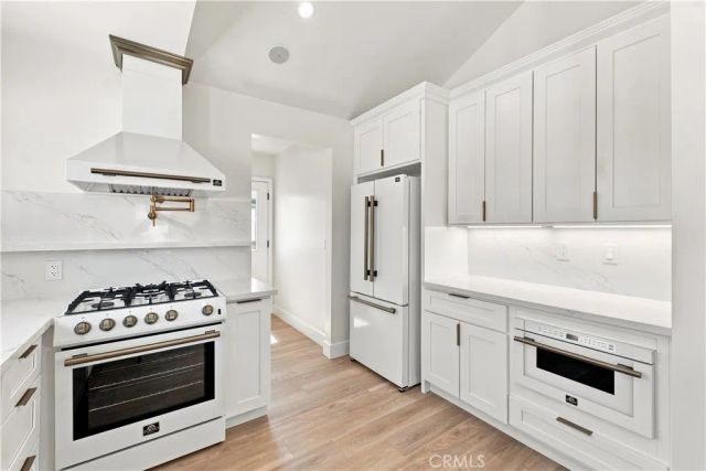 11100 Greenlawn, Los Angeles, CA 90230