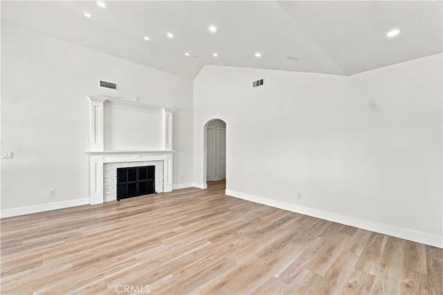 11100 Greenlawn, Los Angeles, CA 90230