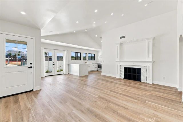 11100 Greenlawn, Los Angeles, CA 90230