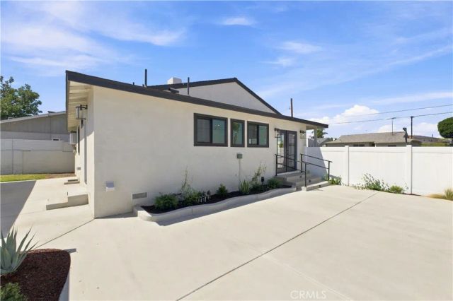 11100 Greenlawn, Los Angeles, CA 90230