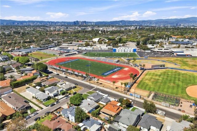 11100 Greenlawn, Los Angeles, CA 90230