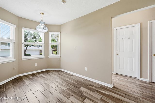 12016 MEADOWVIEW Drive S, Jacksonville, FL 32225