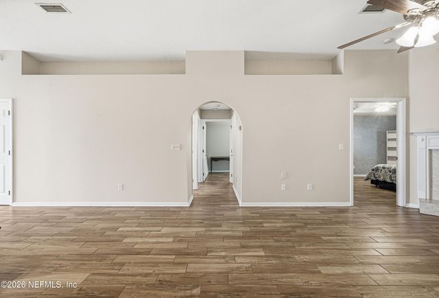 12016 MEADOWVIEW Drive S, Jacksonville, FL 32225