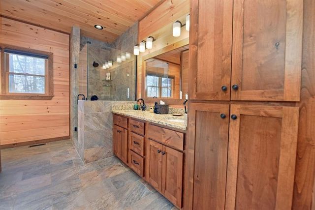 731 Native Trail, Blue Ridge, GA 30513