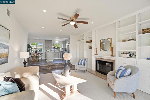 1842 Woodsdale Ct, Concord, CA 94521