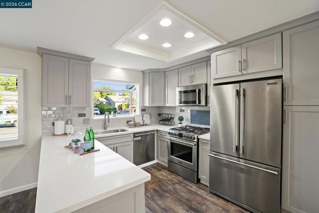 1842 Woodsdale Ct, Concord, CA 94521
