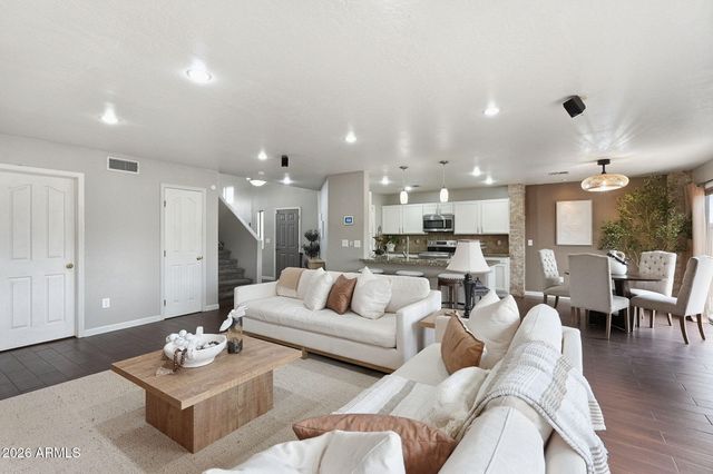 426 W GARY Avenue, Gilbert, AZ 85233