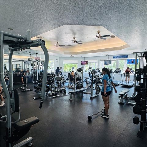 17163 NW 23rd Street 17163, Pembroke Pines, FL 33028