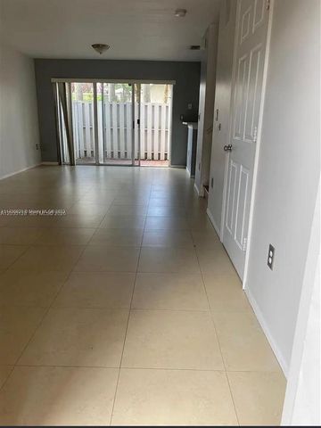 17163 NW 23rd Street 17163, Pembroke Pines, FL 33028
