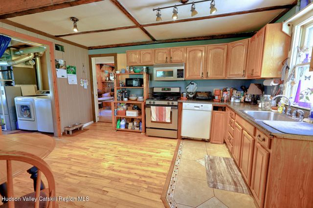 457 Hervey Street Road Road, Cornwallville, NY 12418