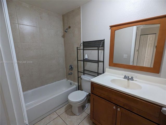 10677 NW 45th St 10677, Coral Springs, FL 33065
