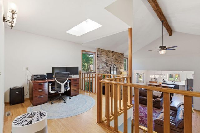 3407 S Valley View Avenue, Springfield, MO 65804
