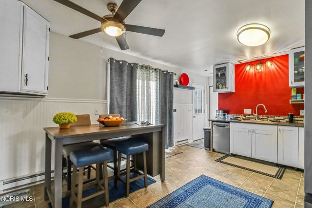 28899 Hille Drive, Millbury, OH 43447