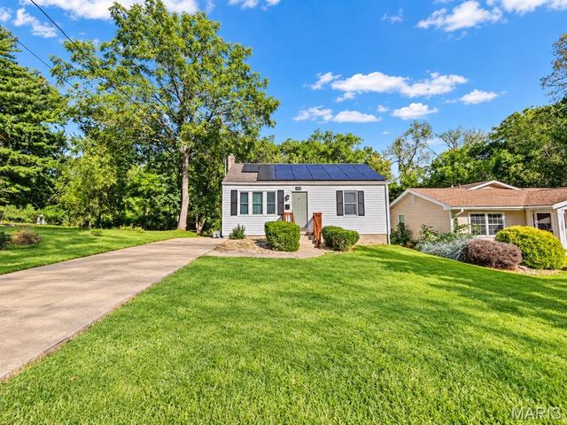 2425 Gillis Street, Alton, IL 62002