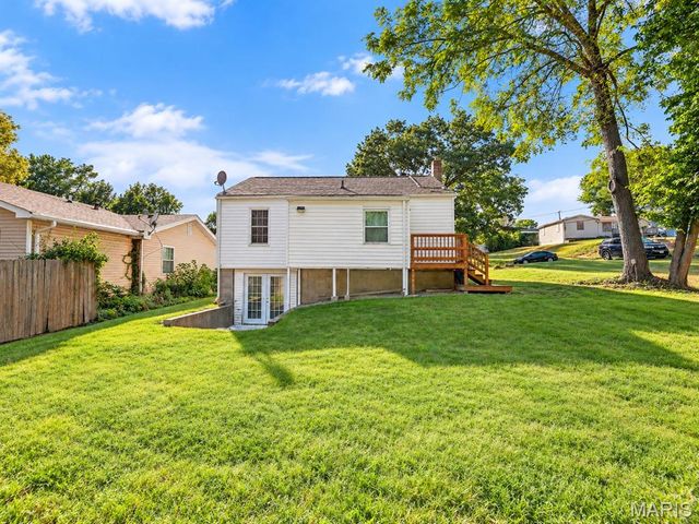 2425 Gillis Street, Alton, IL 62002