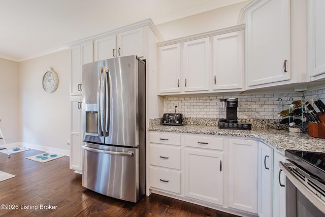 6506 Villa Spring Dr, Louisville, KY 40291