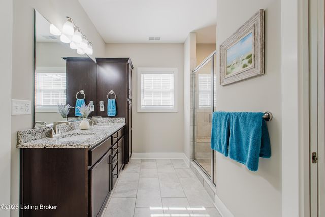 6506 Villa Spring Dr, Louisville, KY 40291