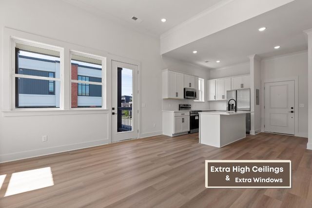 1776 S Watkins Street, Chattanooga, TN 37404