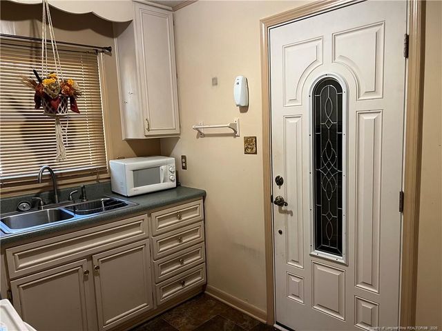 2806 Cramer E Drive, Fayetteville, NC 28306