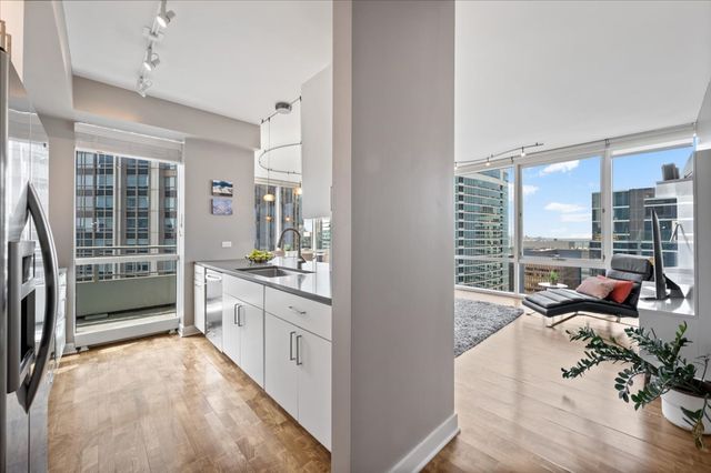 505 N McClurg Court 4606, Chicago, IL 60611