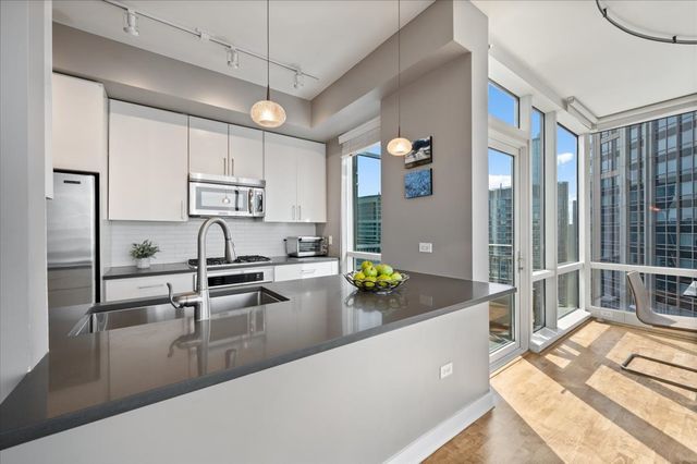 505 N McClurg Court 4606, Chicago, IL 60611