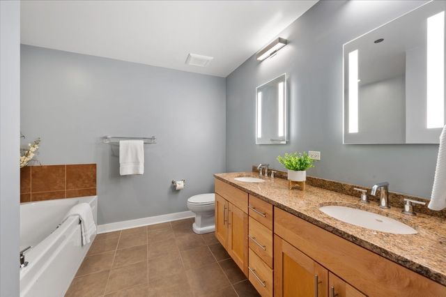 505 N McClurg Court 4606, Chicago, IL 60611