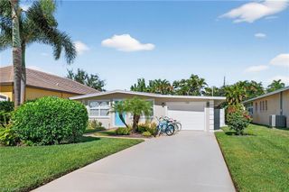 759 92nd AVE N, Naples, FL 34108