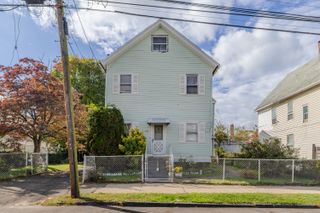 247 6th Street, Bridgeport, CT 06607