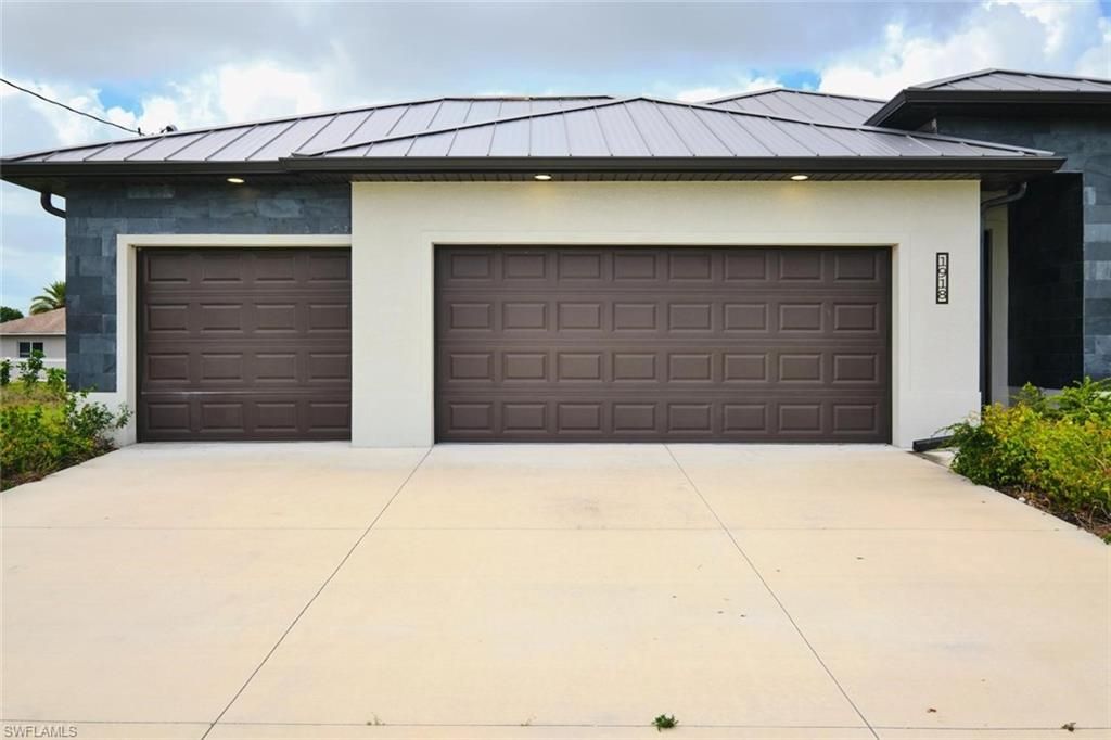 Image 2 of property listing at 1918 SW 1st ST, Cape Coral, FL 33991