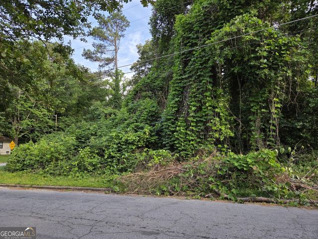 93 Finch Drive SE, Atlanta, GA 30315