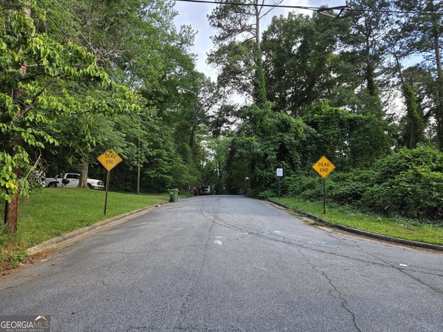 93 Finch Drive SE, Atlanta, GA 30315