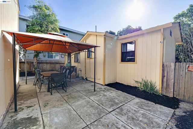 3626 Midvale Ave, Oakland, CA 94602