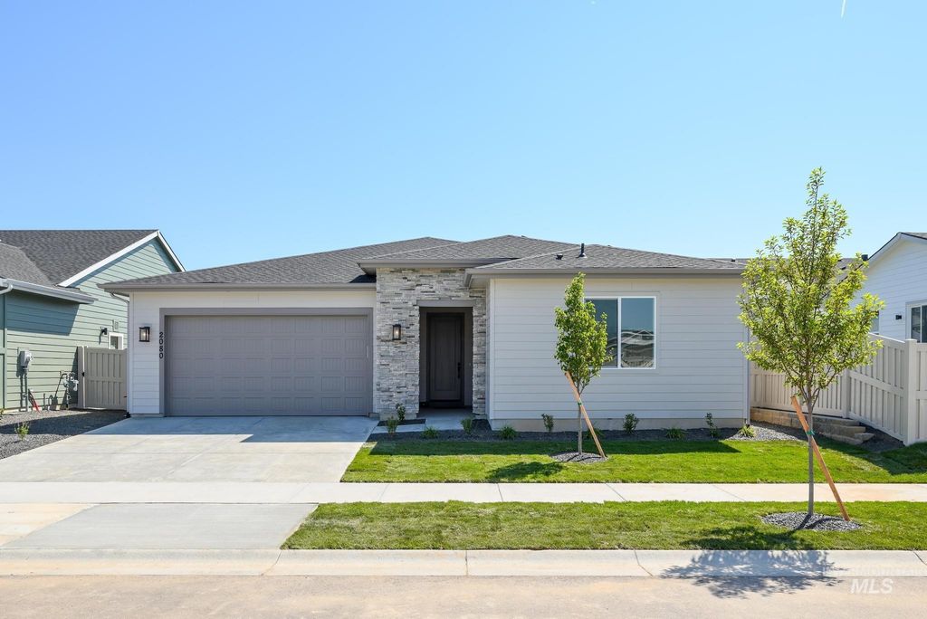 3670 N Costa Madera Way, Star, ID 83669