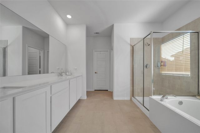 619 Gatecrest Drive, Fate, TX 75087