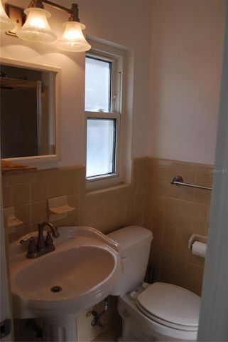 2851 67TH STREET N, St Petersburg, FL 33710