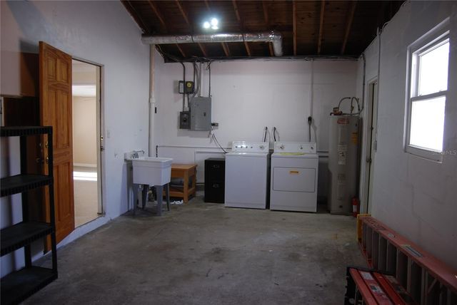 2851 67TH STREET N, St Petersburg, FL 33710