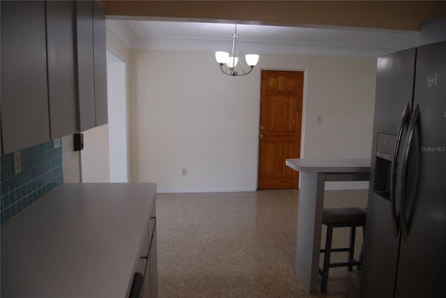 2851 67TH STREET N, St Petersburg, FL 33710