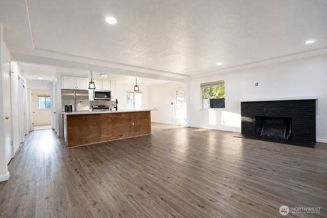 6835 Yakima Avenue, Tacoma, WA 98408