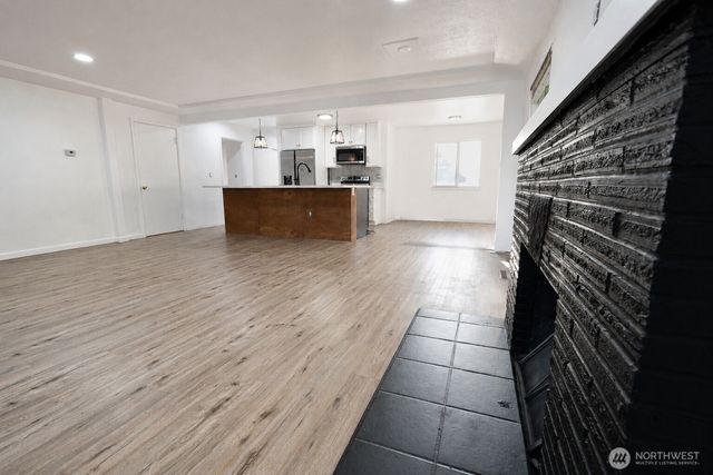 6835 Yakima Avenue, Tacoma, WA 98408