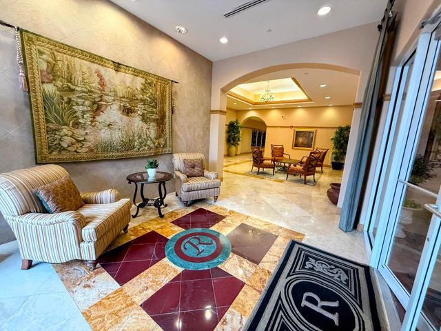 20 Orange Avenue 9, Fort Pierce, FL 34950