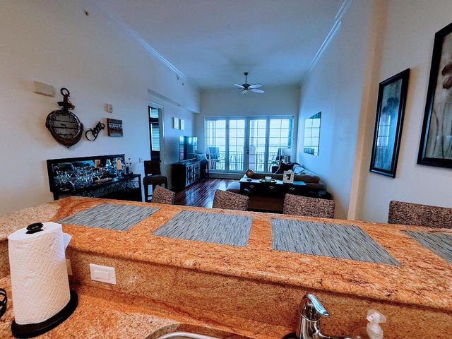 20 Orange Avenue 9, Fort Pierce, FL 34950