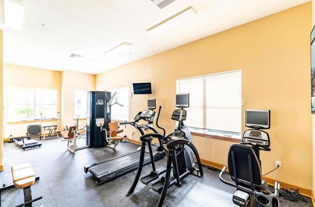 20 Orange Avenue 9, Fort Pierce, FL 34950