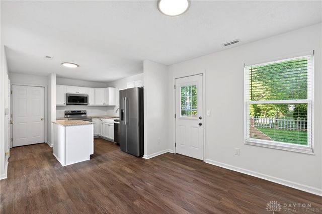 2295 Murphy Drive, Fairborn, OH 45324