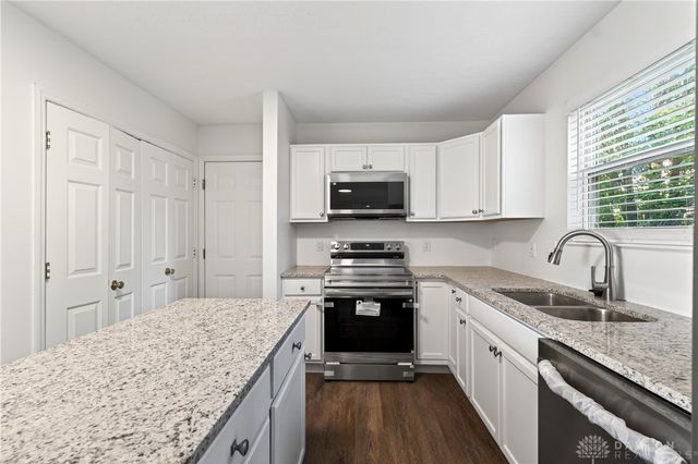 2295 Murphy Drive, Fairborn, OH 45324